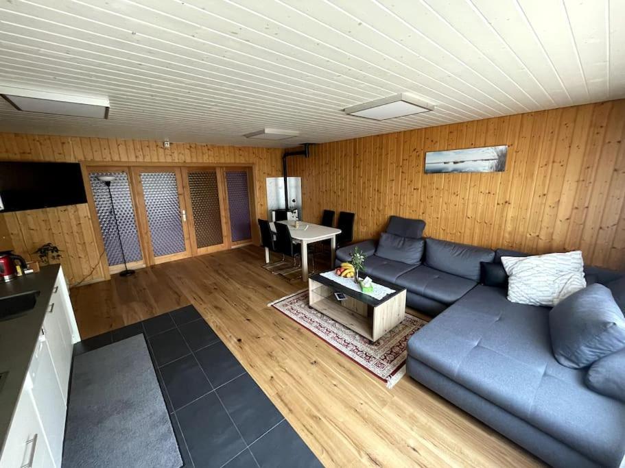 Joli Appartement Paisible Corcelles-sur-Chavornay ภายนอก รูปภาพ